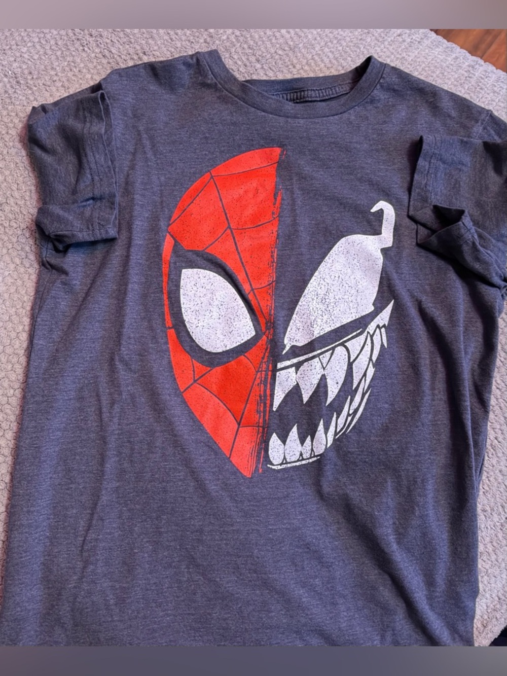 Spider-Venom Split Face boys T-Shirt - xl